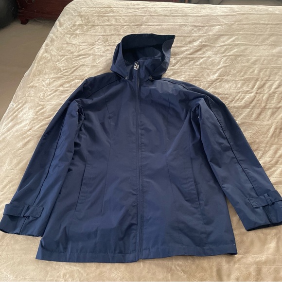 ZeroXposur Jackets & Blazers - Zeroxposue Women’s Navy Blue Raincoat, Medium.